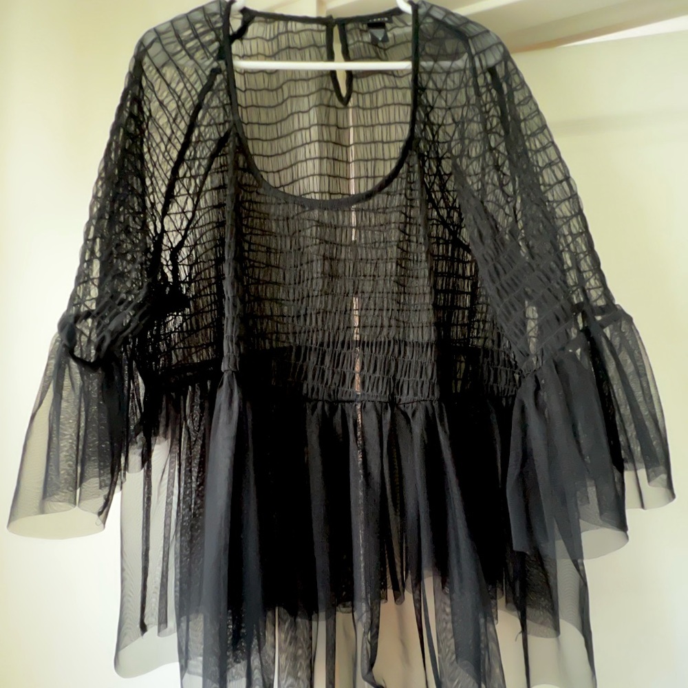 Torrid - Black mesh peplum top - size 3 or 22/24